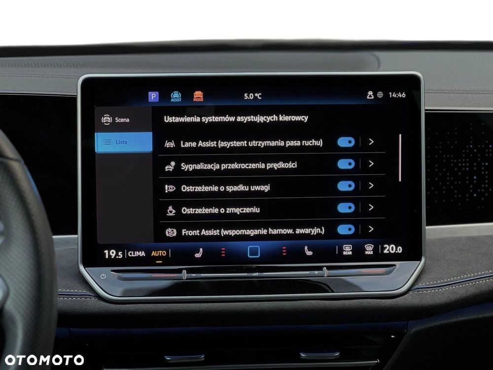 Volkswagen Passat - 31