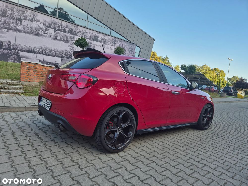 Alfa Romeo Giulietta - 2