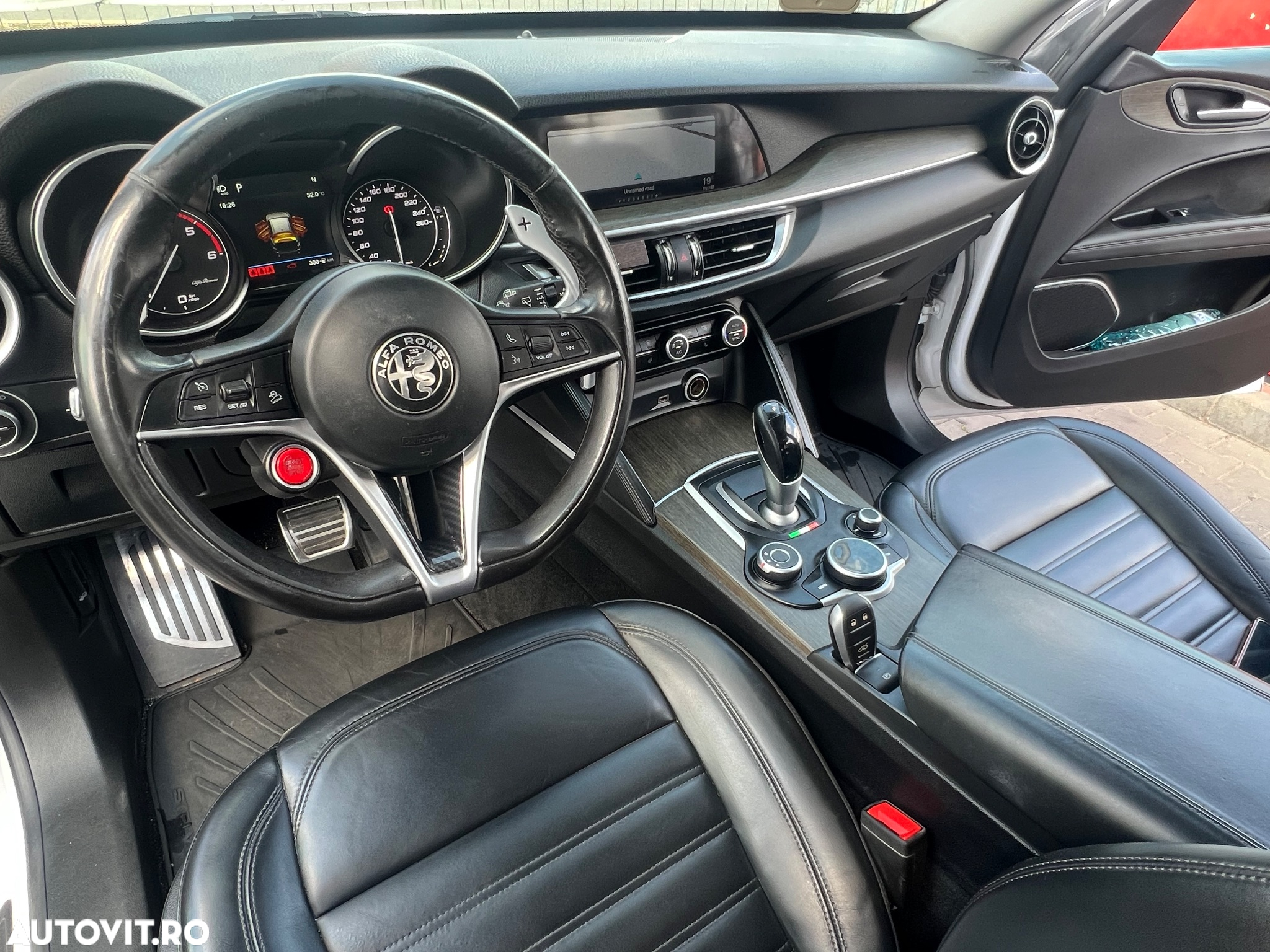 Alfa Romeo Stelvio 2.2 Diesel 16V AT8 Q4 Ti - 7