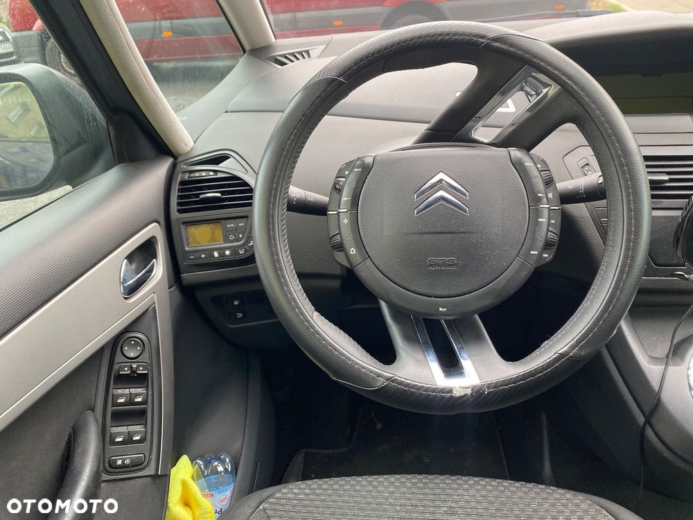 Citroën C4 Picasso - 11