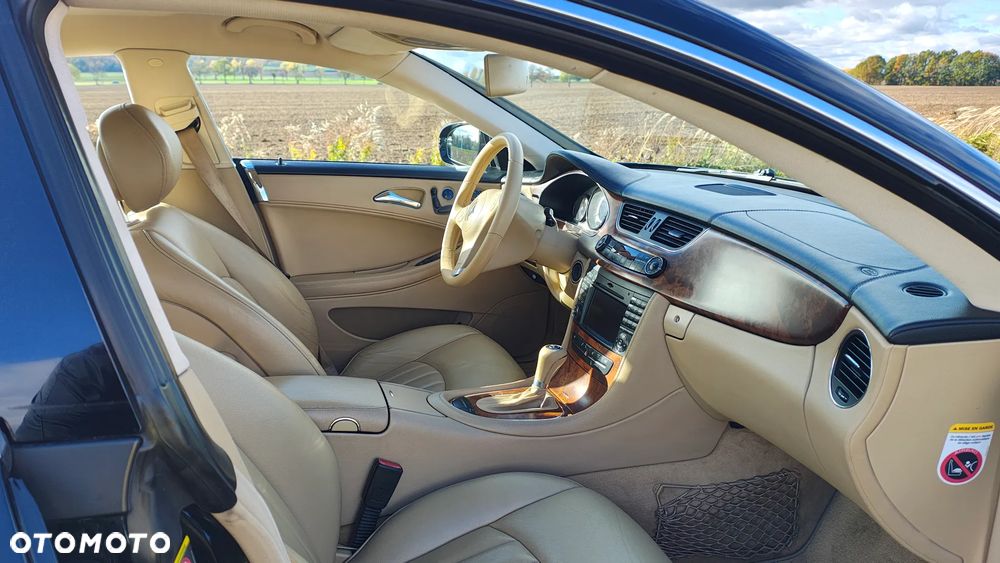 Mercedes-Benz CLS 350 CDI - 12