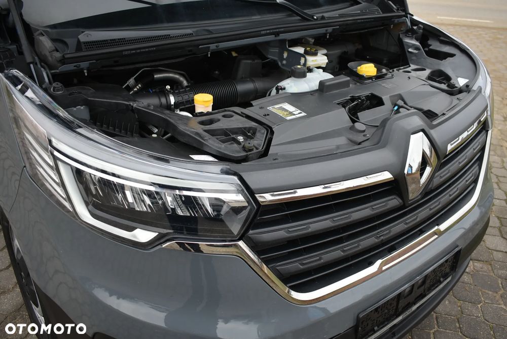 Renault TRAFIC 2022 L2H1 LONG Nowy Model 55 tys KM - 10