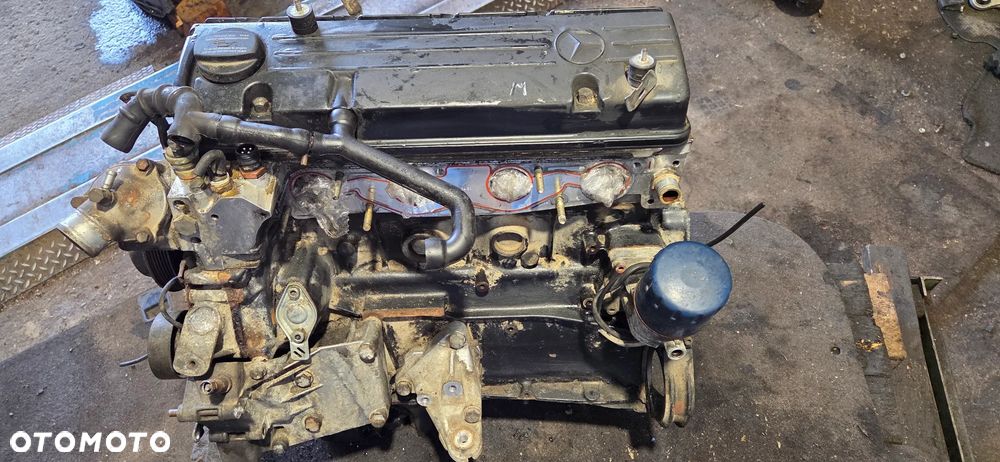 Silnik Mercedes W 124 2.0 benzyna 92 rok 102963 - 2