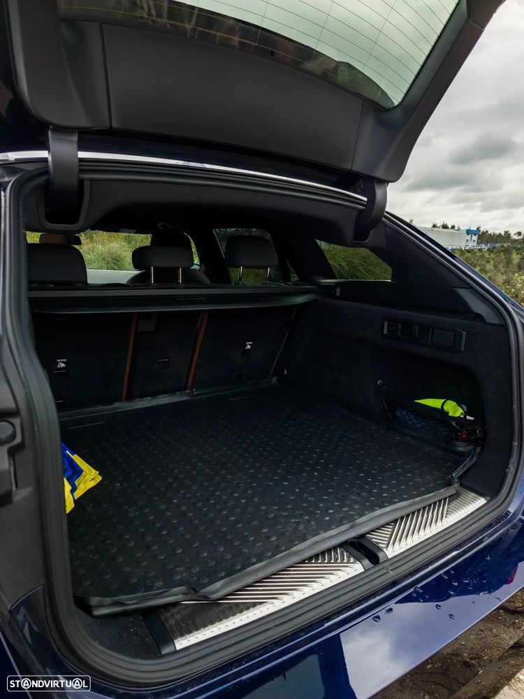 BMW 530 e Pack Desportivo M - 19