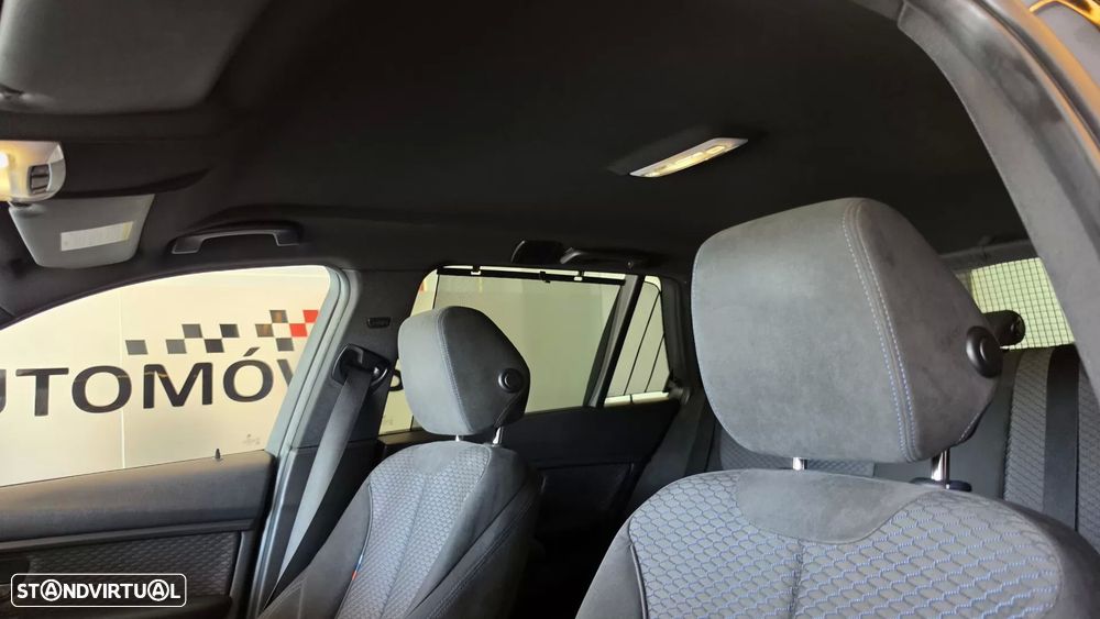 BMW 318 d Auto Pack M - 44