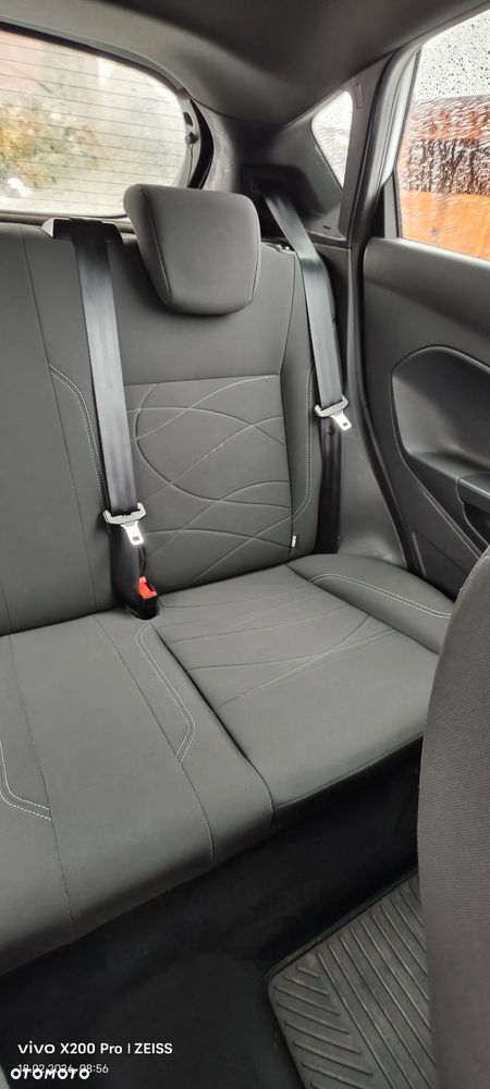 Ford Fiesta - 7