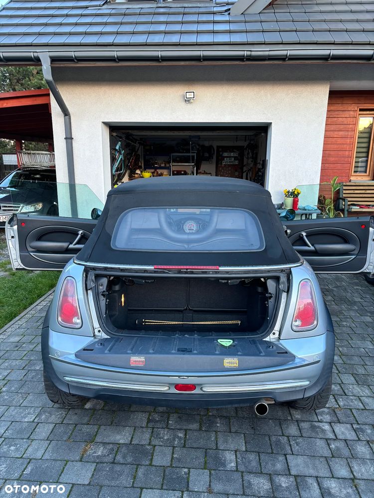 MINI Cooper Standard - 25