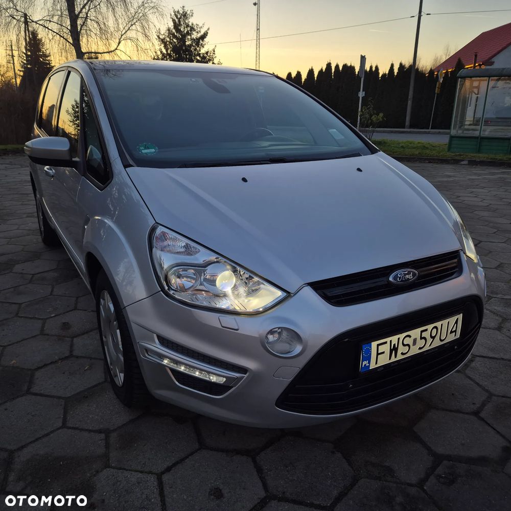 Ford S-Max - 10