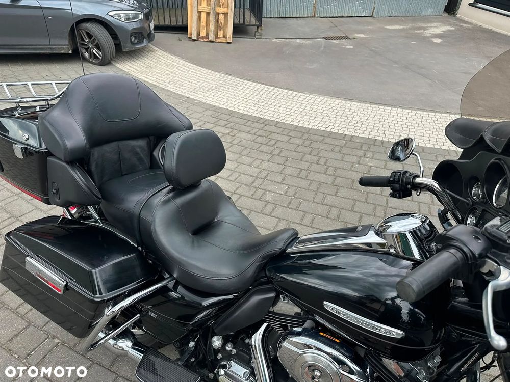 Harley-Davidson FLH Electra Glide - 14