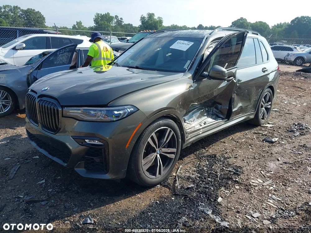 BMW X7 M50i sport - 14