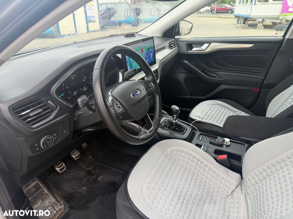 Ford Focus 1.0 EcoBoost Titanium - 7