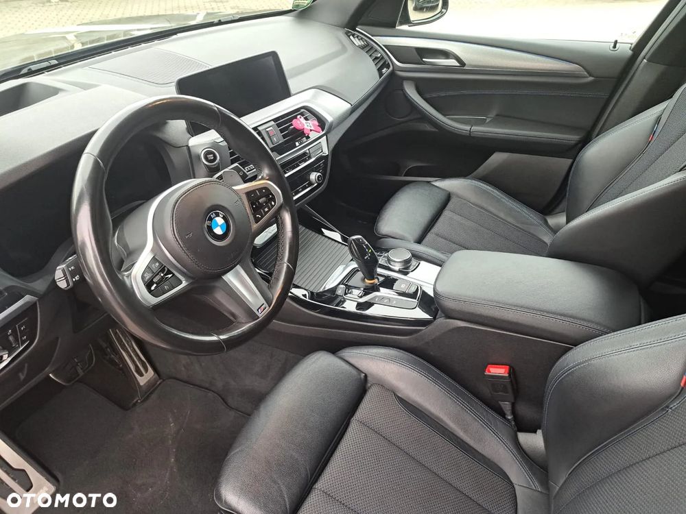 BMW X3 xDrive30e M Sport Edition - 4