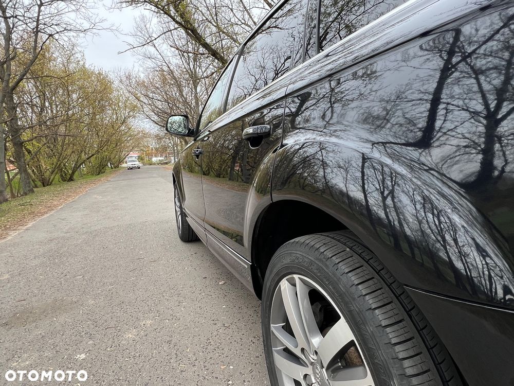 Audi Q7 - 7