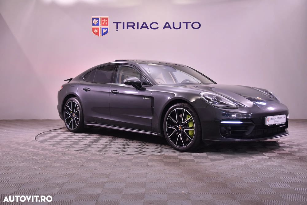Porsche Panamera - 7