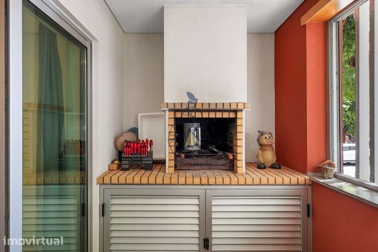 Apartamento T3 Semi Novo no Cerro Ruivo em Portimão - Grande imagem: 5/35