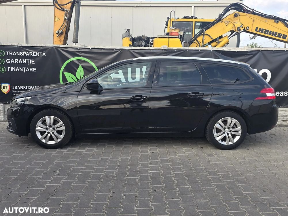 Peugeot 308 1.2L PureTech S&S BVM6 Allure - 6