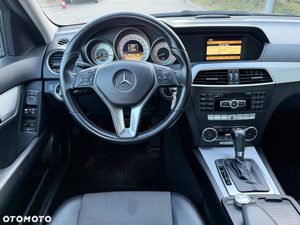 Mercedes-Benz Klasa C 200 Kompressor Automatik Avantgarde - 22