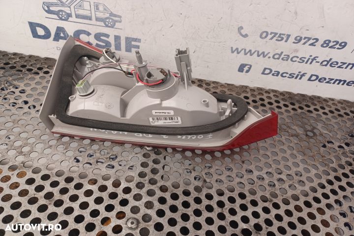 STOP DREAPTA Ford Focus 2  [din 2004 pana  2008] seria - 2