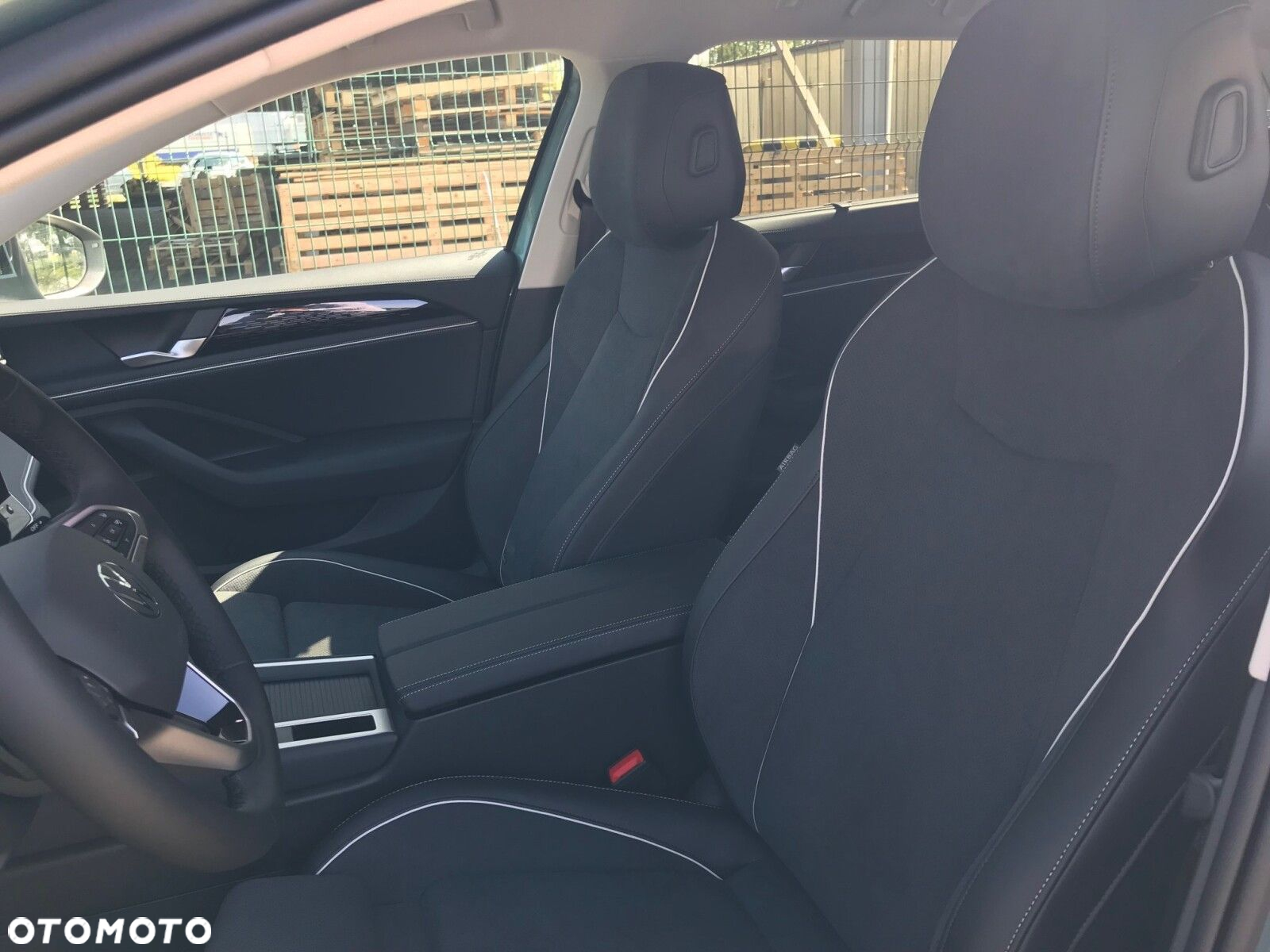 Volkswagen Passat - 10