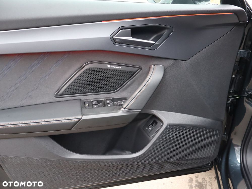 Cupra Formentor 1.5 eTSI mHEV DSG - 17