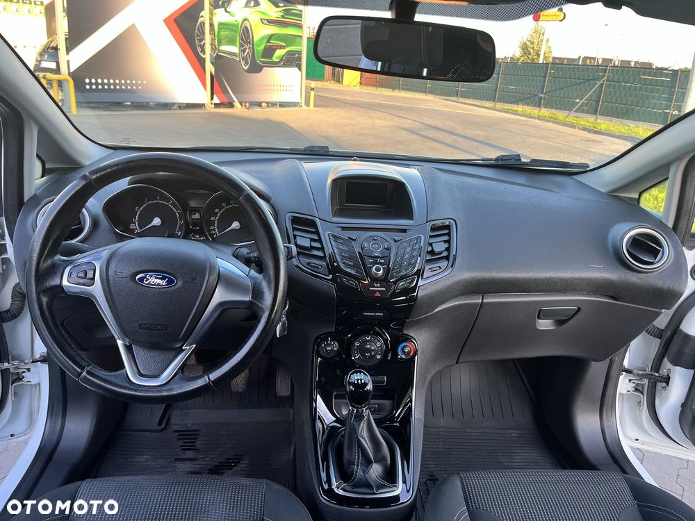 Ford Fiesta - 5