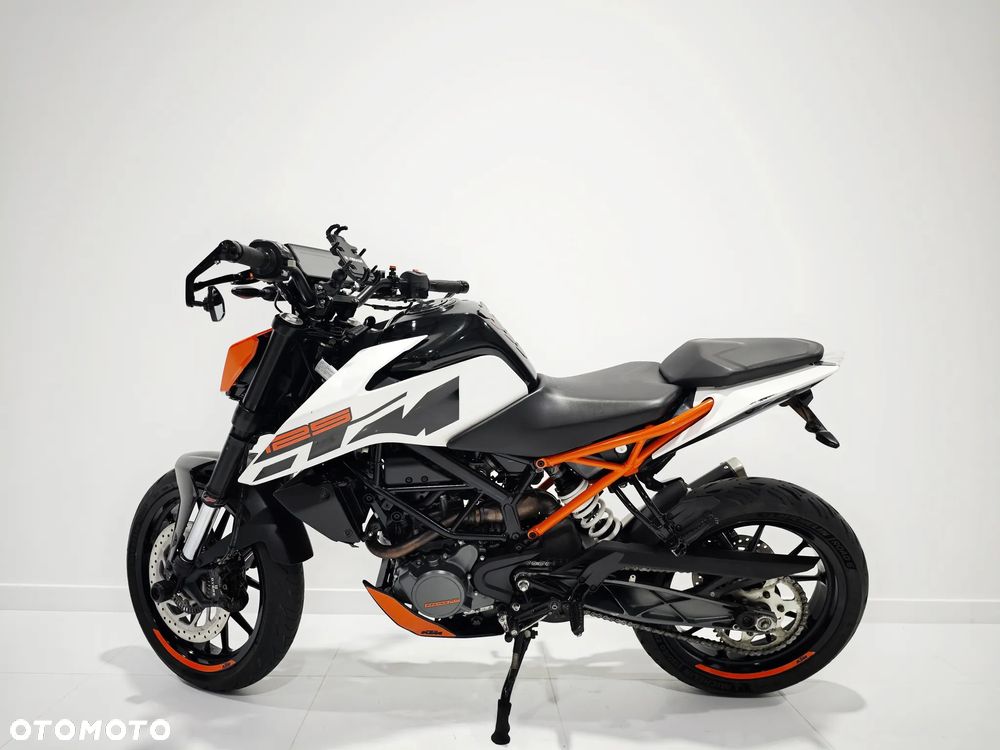 KTM Duke - 4