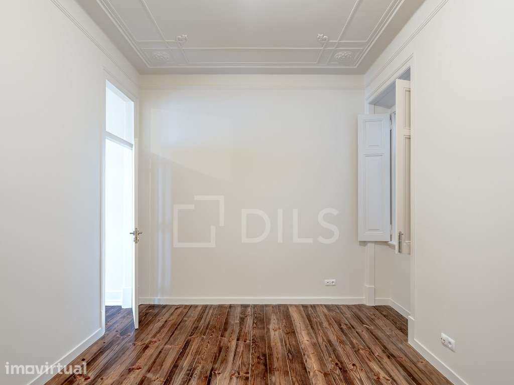 Apartamento T2 + 1, com varanda, em Campo de Ourique - Grande imagem: 2/60
