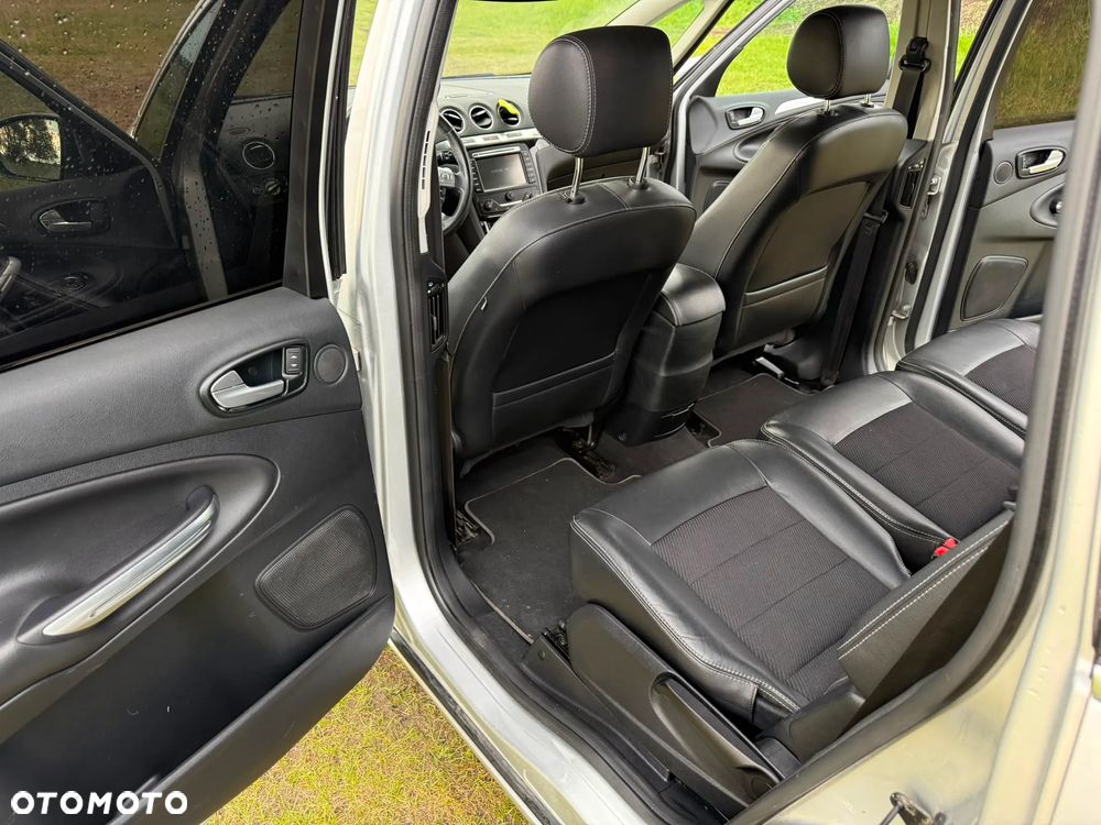 Ford S-Max 2.0 TDCi DPF Titanium - 8