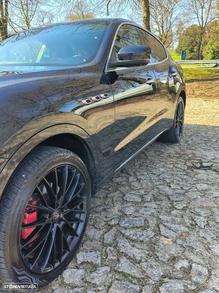Maserati Levante 3.0 V6 - 11