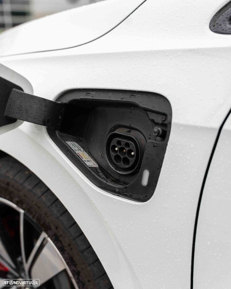 VW Golf 1.4 eHybrid OPF DSG GTE - 33