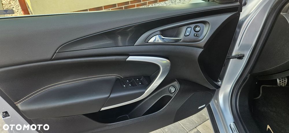 Opel Insignia - 17