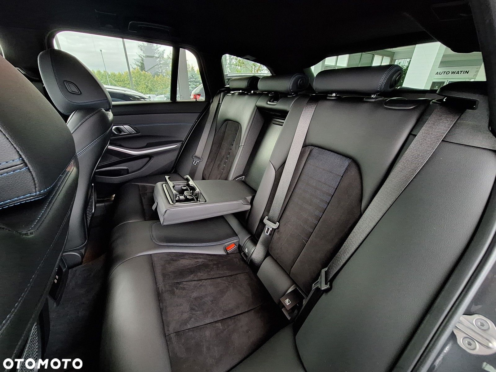 BMW Seria 3 320d xDrive M Sport sport - 24
