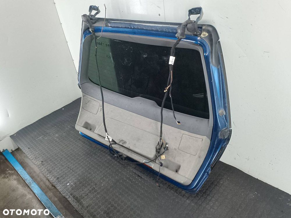 KLAPA BAGAŻNIKA AUDI A4 B7 LZ5C KOMBI - 4