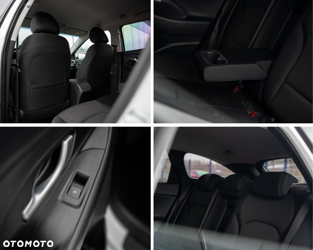 Hyundai i30 1.6 D Style - 37