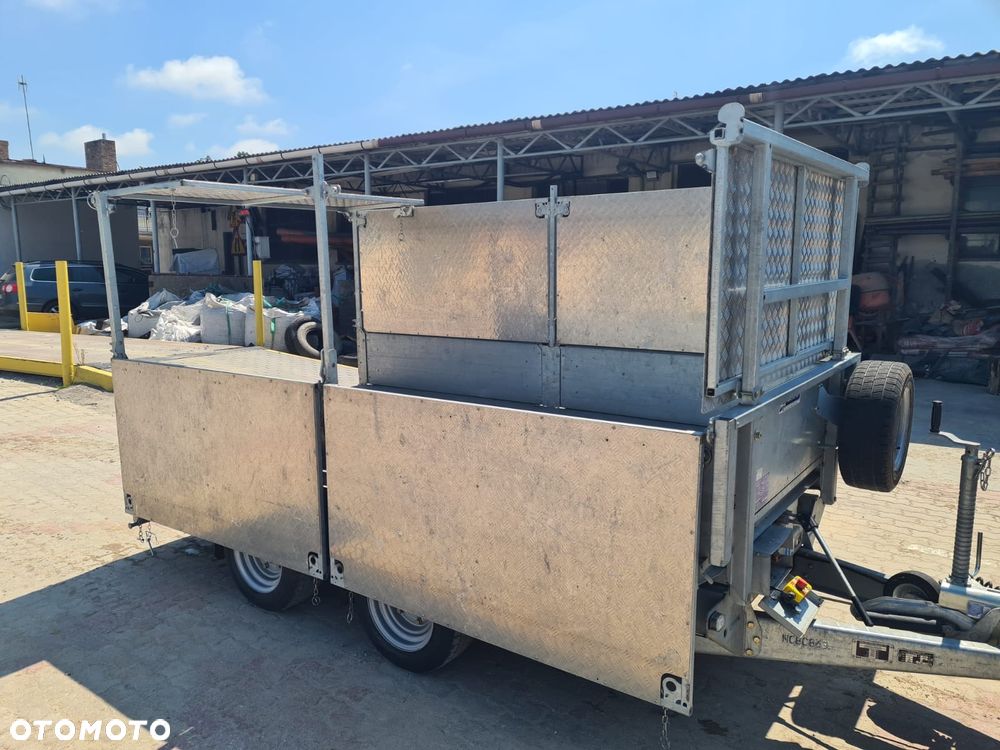 Ifor Williams - 3