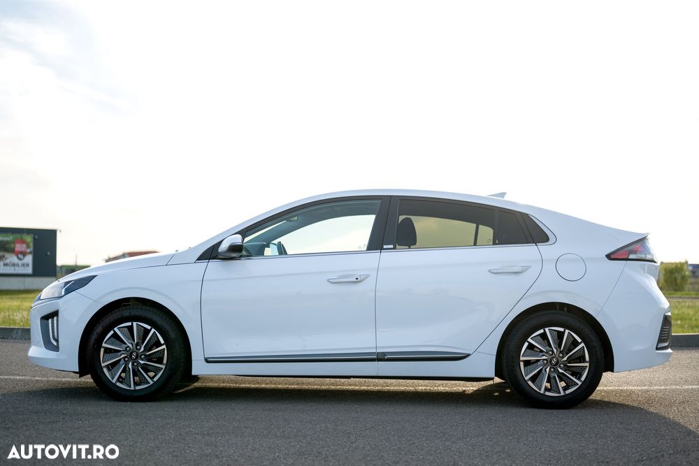 Hyundai IONIQ 136CP Exclusive - 3