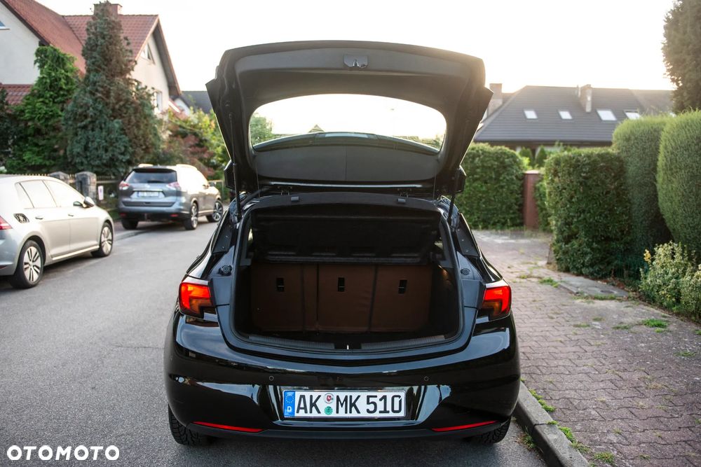 Opel Astra 1.4 Turbo Start/Stop 120 Jahre - 14