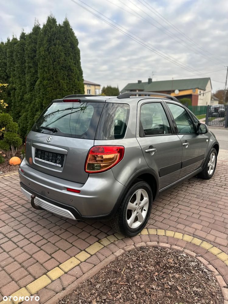 Suzuki SX4 1.6 DDiS Comfort - 10