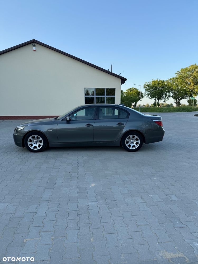 BMW Seria 5 520d - 12