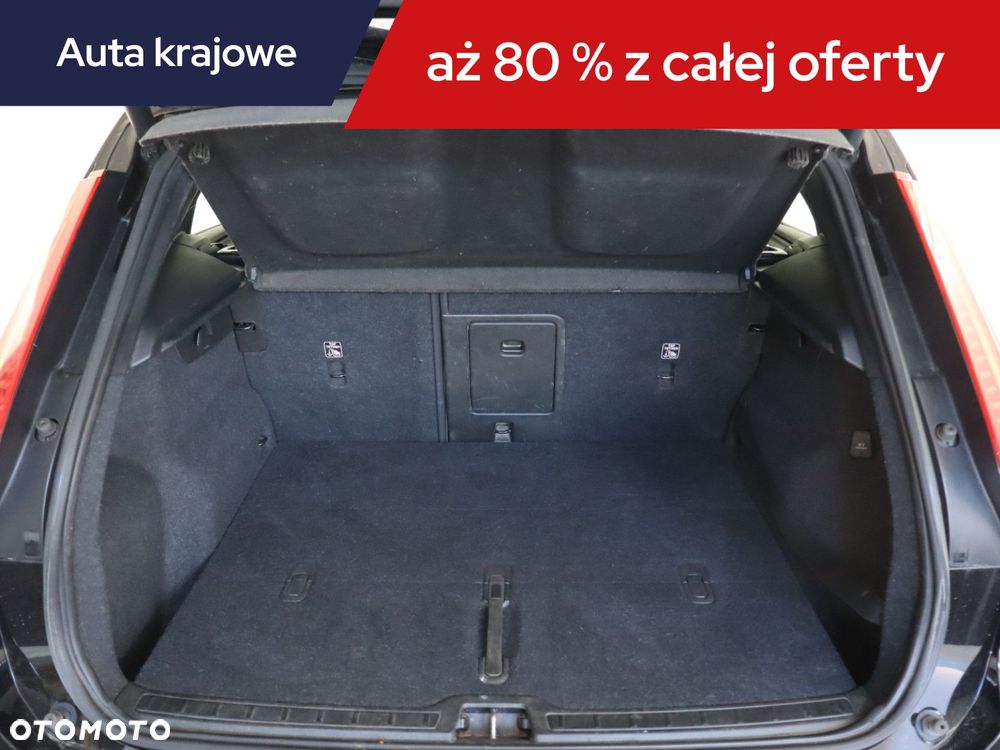 Volvo XC 40 - 16