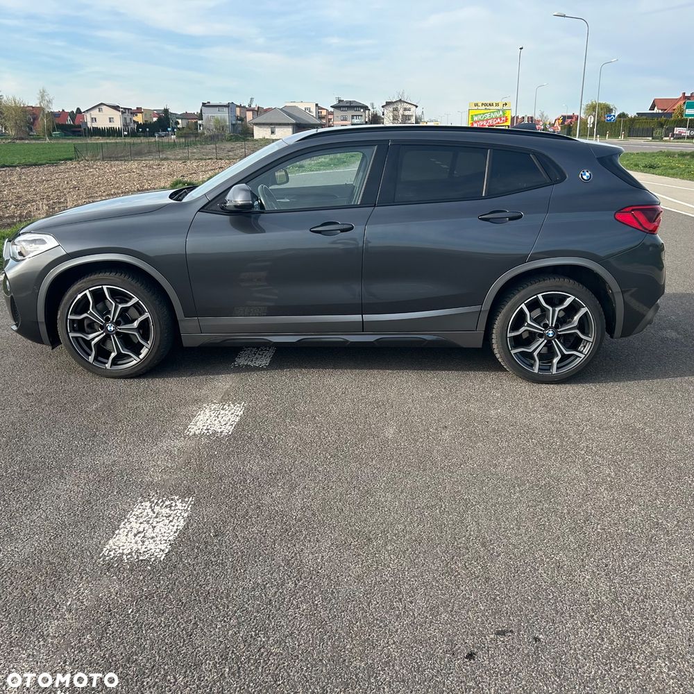 BMW X2 xDrive20i Advantage Plus - 17