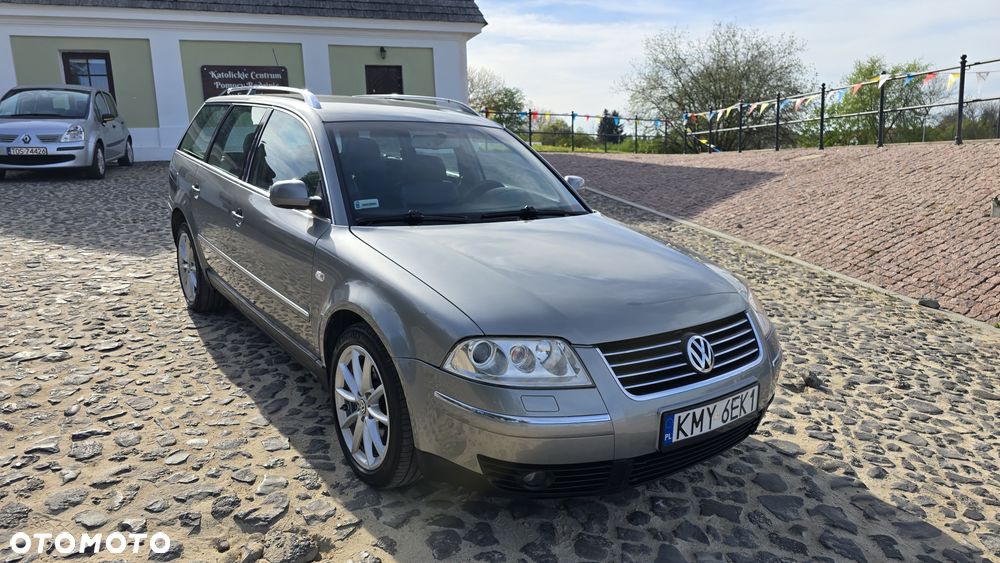 Volkswagen Passat 2.5 TDI Highline Tiptr - 15