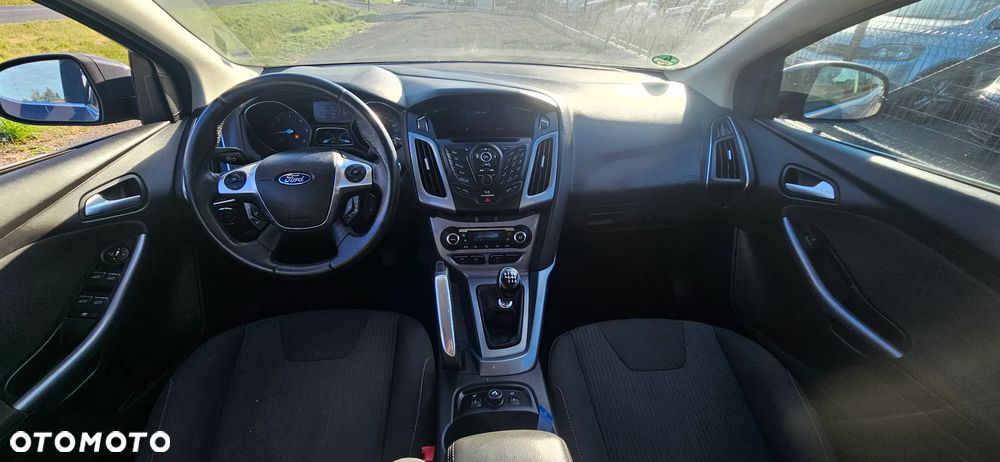 Ford Focus - 16