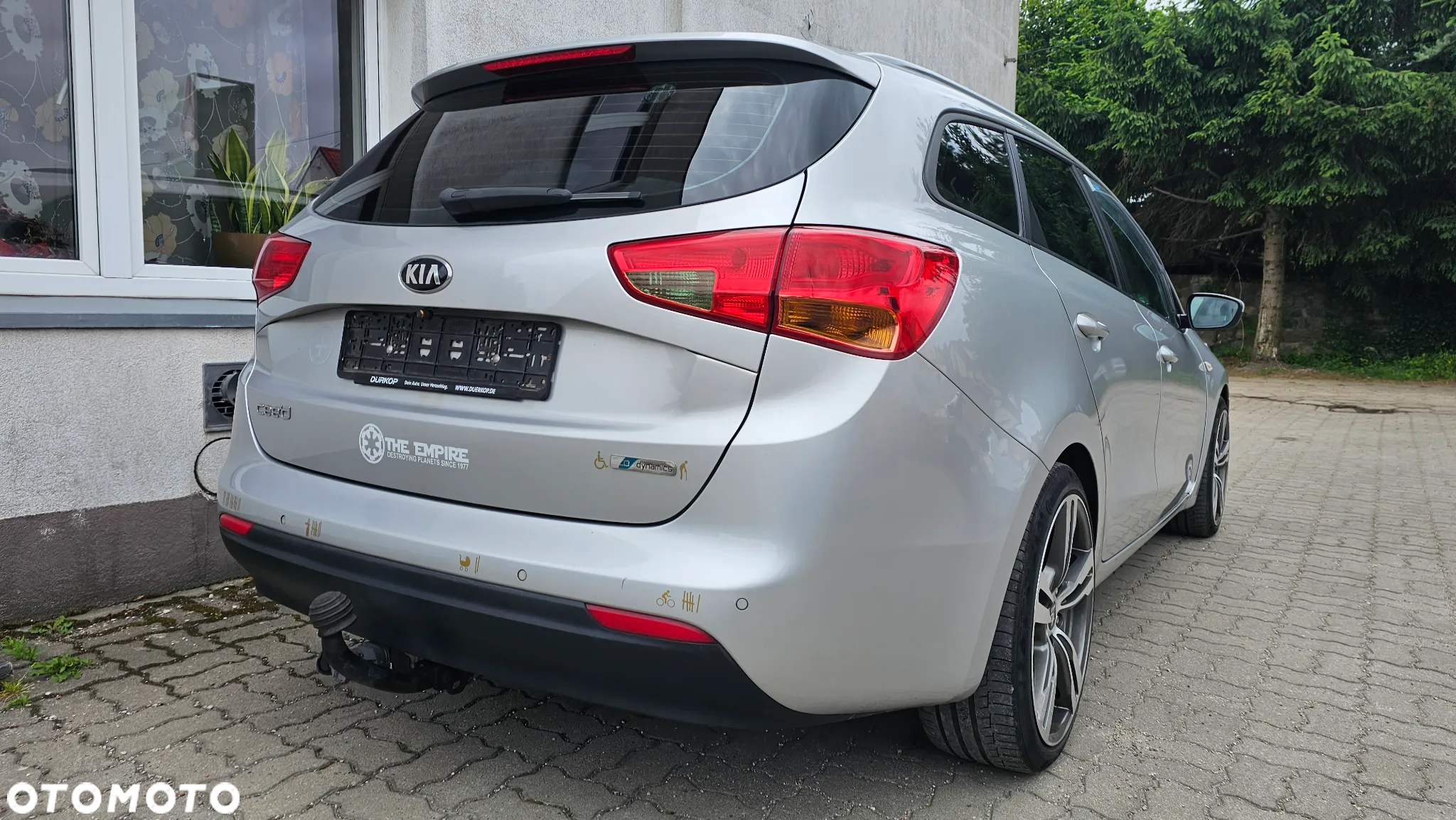 Kia Ceed - 11