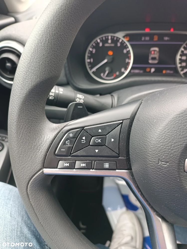 Nissan Juke 1.0 DIG-T Acenta DCT - 16