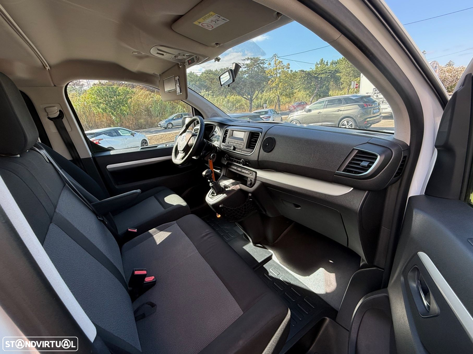 Toyota Proace Verso 1.6 D-4D L2 1.2T Comfort 9L TC+TAC - 6