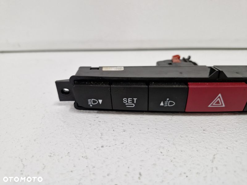 FIAT DOBLO 2 II PANEL PRZEŁĄCZNIK PRZYCISKI ŚWIATEŁ AWARYJNYCH 7356014310 - 3