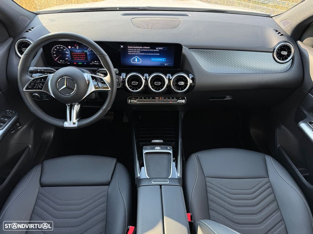 Mercedes-Benz GLA 250 e 8G-DCT Edition Progressive Line - 16
