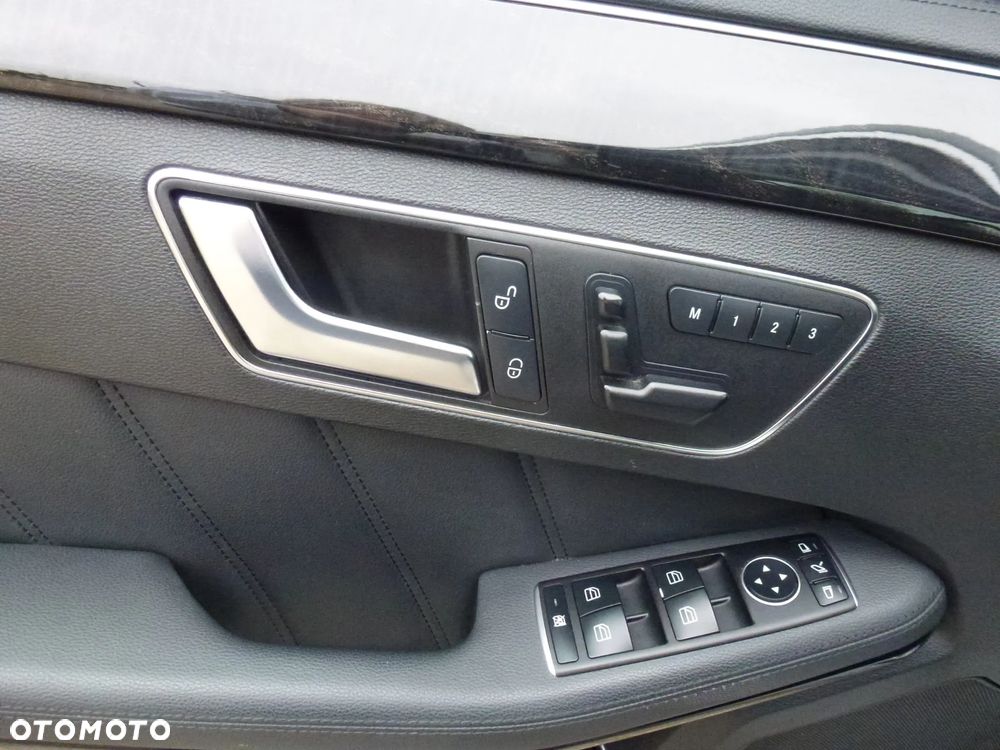 Mercedes-Benz Klasa E 350 4Matic BlueEFFICIENCY 7G-TRONIC - 10