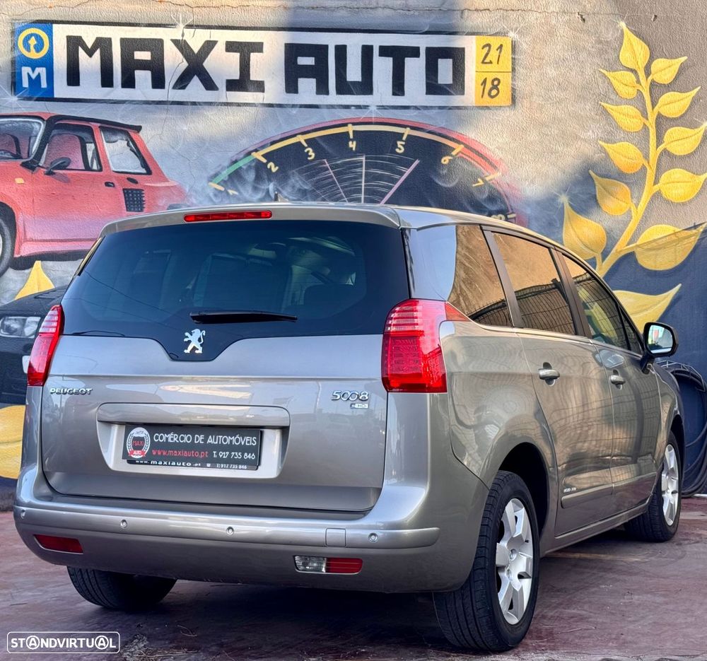 Peugeot 5008 1.6 HDi Executive CMP6 - 16